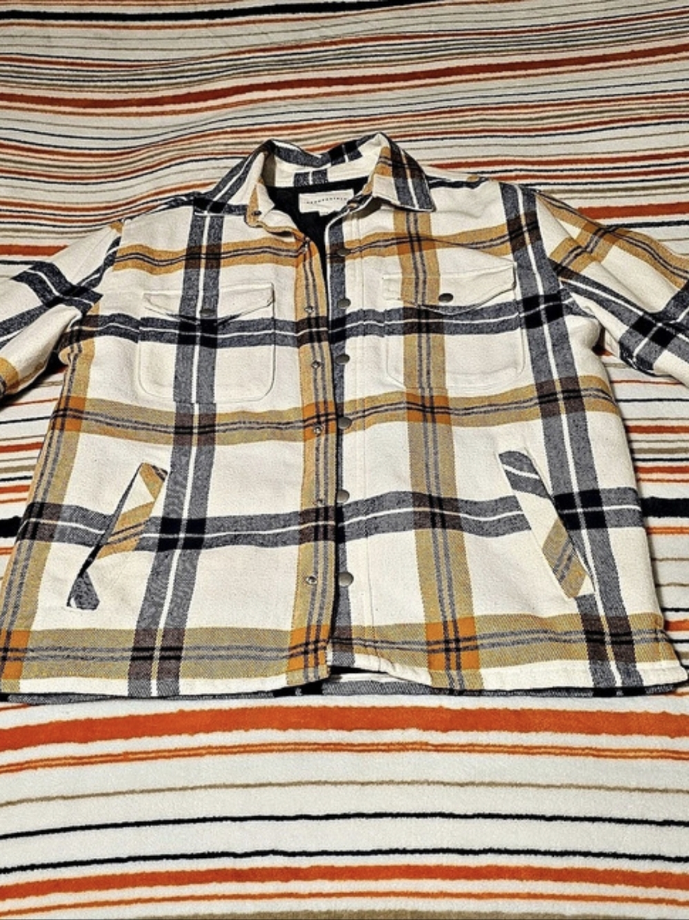 Aéropostale Plaid Shirt Jacket in White & Yellow Size Small